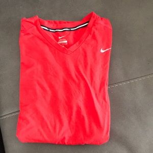 Men’s Nike Running short sleeve. Size M. BNWOT!